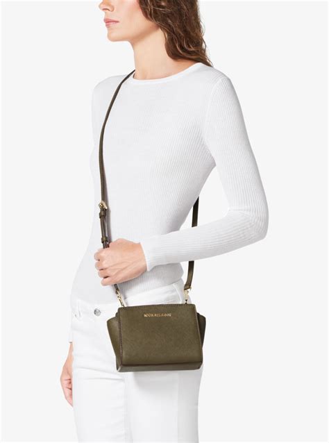 michael kors selma mini vs medium|Michael Kors selma medium crossbody.